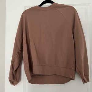Old Navy crewneck